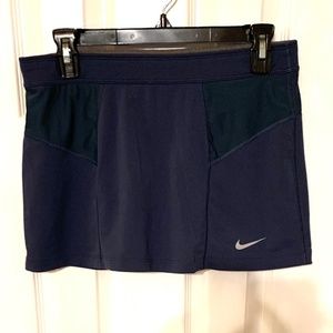 Nike Woman's Medium Tennis Skirt